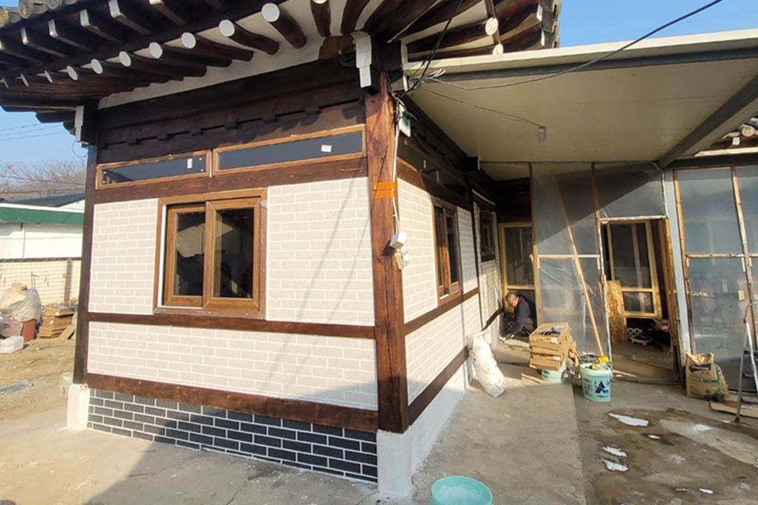 Korean traditional house facade renovation with AMK